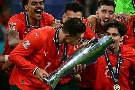 لیگ ملت‌ها: هلند بالاخره طعم برد را چشید 