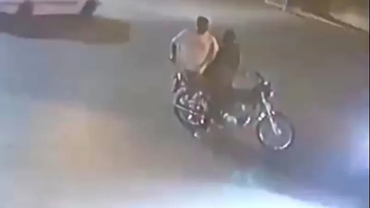 بیش از ۱۰ هزار کردستانی در رویداد کتابخوانی «خط امین» شرکت کردند