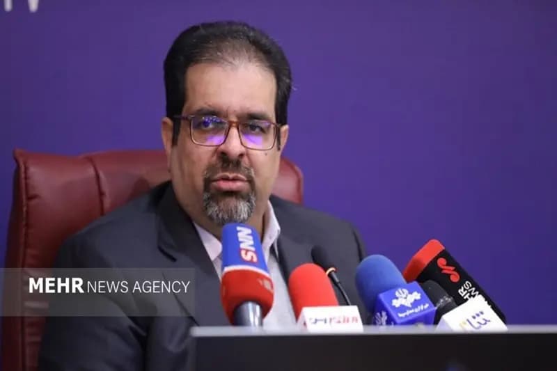 تعمیرات پالایشگاهی در حال انجام است