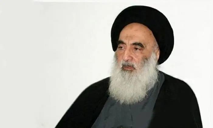 امروز پرچم عزت کشور را مقام معظم رهبری در دست گرفته است