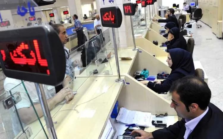 ایران و عمان در حال بررسی امکان ایجاد بانک مشترک  هستند