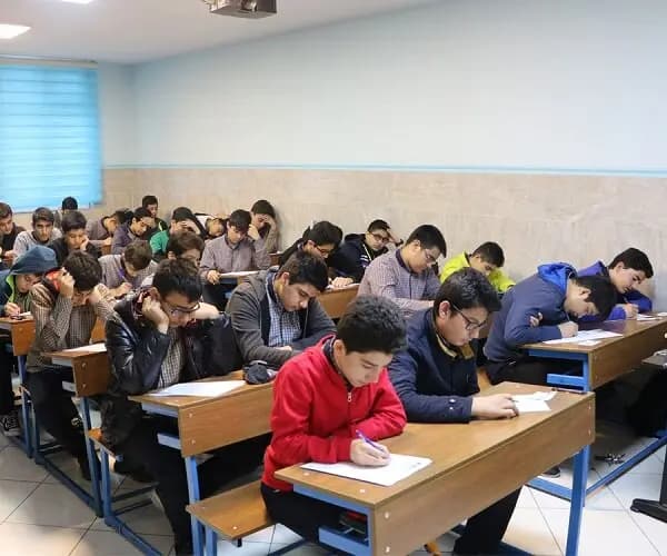 دانش‌آموزان در مدارس دلخواه خود ثبت‌نام کنند