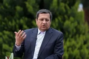 منازعه بازمانده از زمان شاه / تهران و واشنگتن از دهه ۱۹۷۰ در مورد غنی‏‌سازی اورانیوم و بازفرآوری سوخت هسته‏‌ای در خاک ایران با یکدیگر اختلاف‌‏نظر دارند