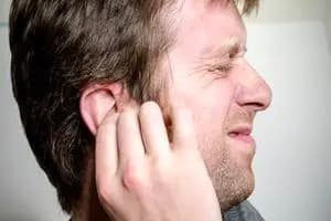 آیا فعالیت بدنی افراد در یک سن خاص کاهش می‌یابد؟