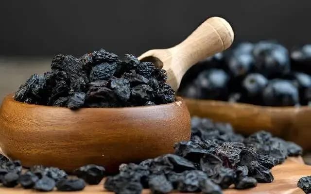 از تقویت حافظه تا لاغری/ خواص شگفت‌انگیز مویز که نمی‌دانستید