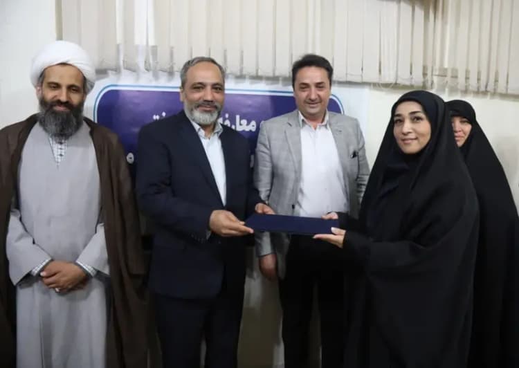 بیش از ۱۰ هزار کردستانی در رویداد کتابخوانی «خط امین» شرکت کردند