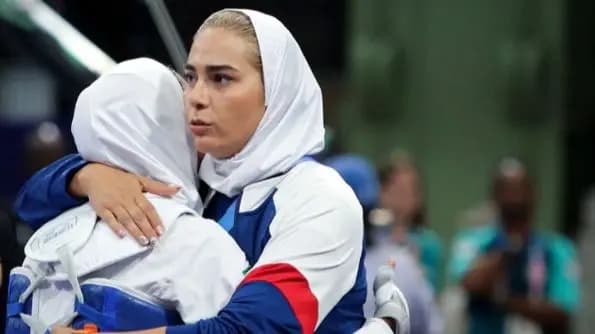 مهروز ساعی: ناهید کیانی مشاورهای درستی برای تغییر وزن ندارد
