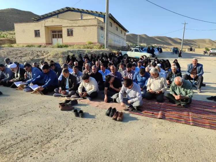 غربت امام باقر(ع) نتیجه بی‌بصیرتی جامعه بود