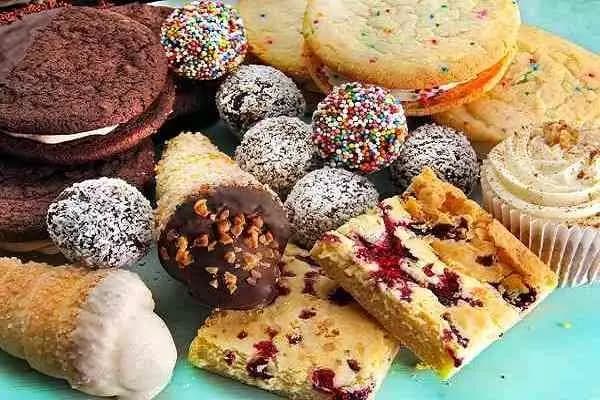 طرز تهیه شیرینی 10دقیقه‌ای، بدون فر و همزن!