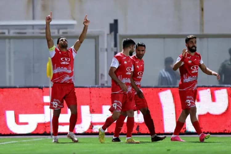 سوپرجام جذاب فوتبال ایران/ استقلال حریف تراکتور شد!