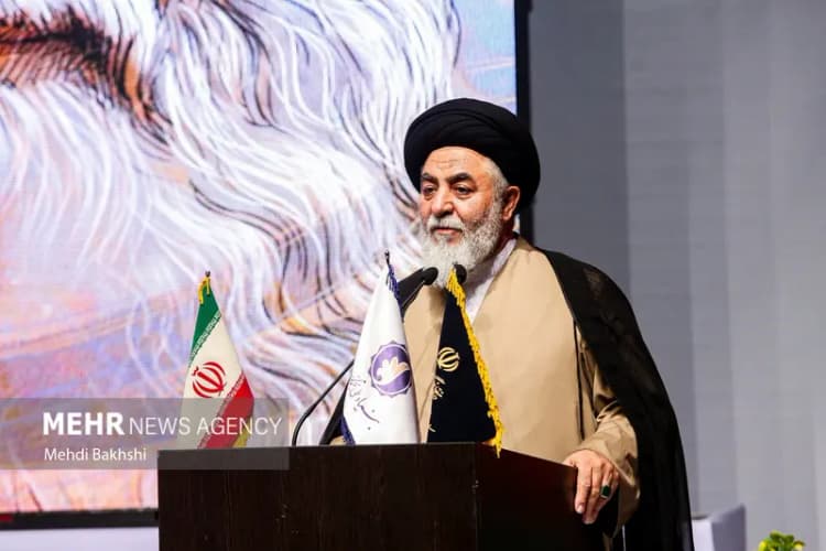 یزد به علت آلودگی هوا فردا دوشنبه تعطیل شد/ امتحانات مدارس برقرار است