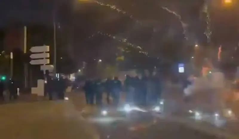 فیلم/ شب سخت پلیس پاریس پس از قهرمانی پی‌اس‌جی