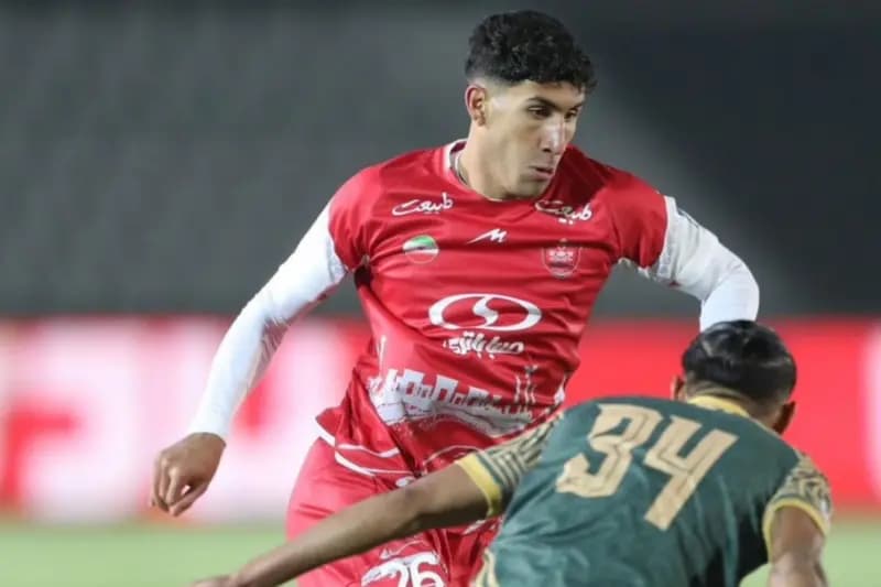 پدیده جوان پرسپولیس تمدید کرد