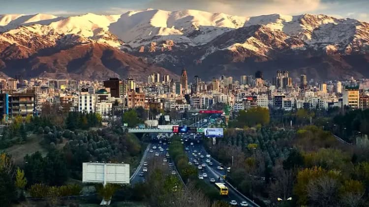 ثبت‌نام وام ۵۰ میلیونی بازنشستگان تأمین اجتماعی آغاز شد + شرایط، مزایا و لینک ثبت‌نام