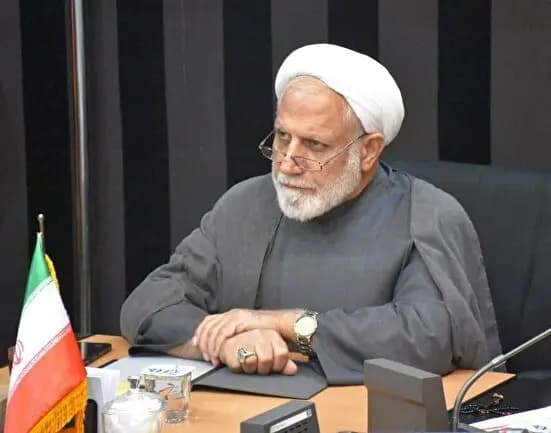  ورود معاون رئیس‌جمهور در امور زنان و خانواده به یزد/ ادای احترام به سومین شهید محراب 