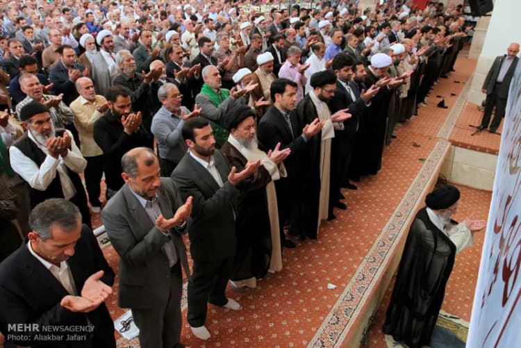 برپایی مراسم دعای عرفه در بیش از ۴۰ بقعه شاخص هرمزگان