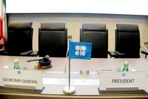 قیمت افغانی افغانستان به تومان، امروز جمعه 9 خرداد 1404 