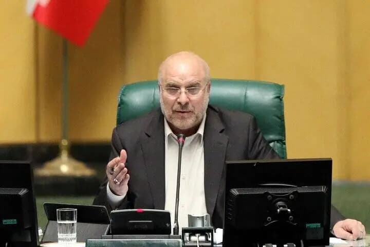 مشکلات امروز کشور با تکیه به سنت های الهی و قدرت مردم قابل حل هستند/ رسیدگی فوری به مشکلات کامیون‌داران ضرورت دارد