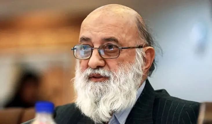 گفتگوی اعتماد با مردی که ۴۴ روز مشغول آواربرداری در بندر شهید رجایی است؛ جلیل: تعداد زیادی استخوان پیدا کردیم و تحویل هلال‌احمر دادیم