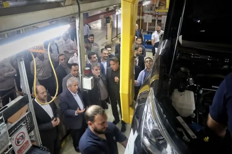 حمایت از تولید ملی در حوزه خودروسازی با تأمین زیرساخت، پیگیری مطالبات و توسعه بازار دنبال می‌شود