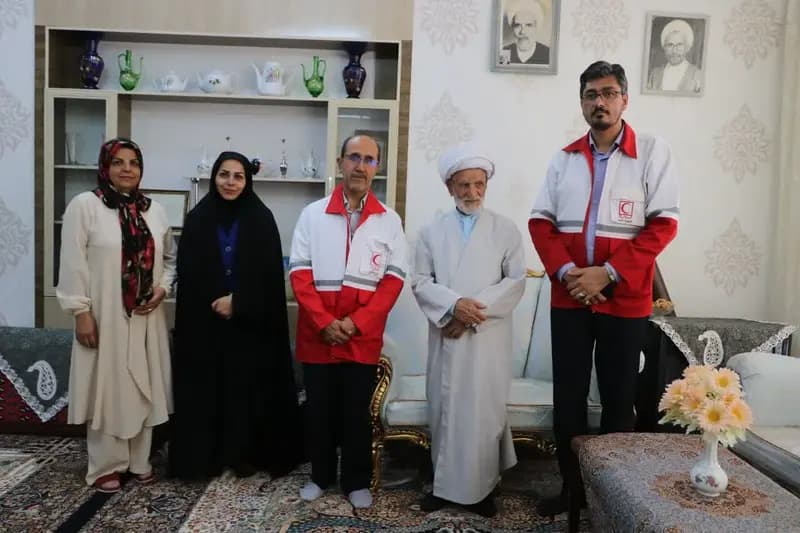 روایت ۹۶ سال عشق به خدمت شیخ اسماعیل؛ از مکتب‌خانه تا هلال احمر