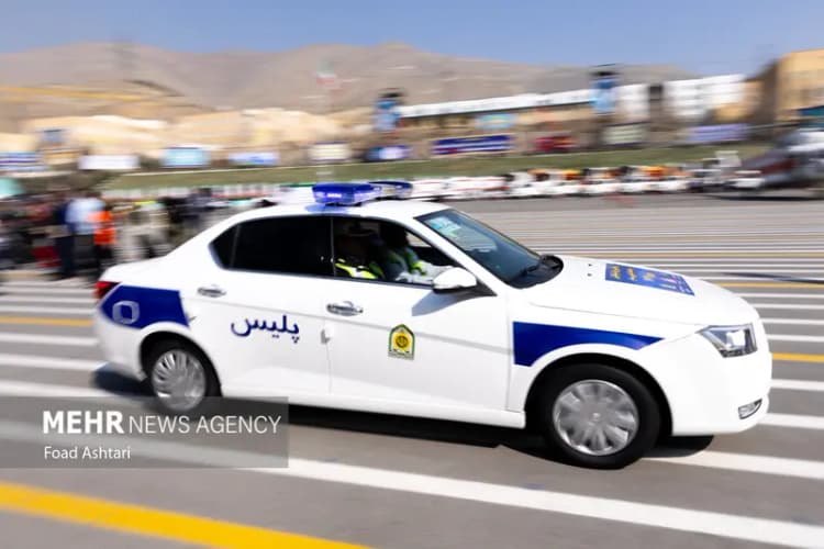 پیکر شهید مرزبان محمد زارعی در جزیره قشم تشییع می‌شود