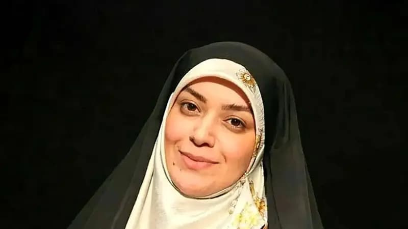 فیلم / بغض و اشک های الهام چرخنده  در صدا و سیما : با فامیلی‌ام شعر ساختند  وتهمت فحشا  زدند!