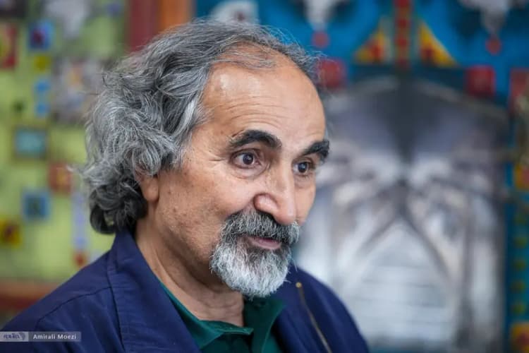 جوانان ایران پشتیبان نیروهای مسلح در دفاع از کشور هستند