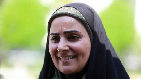 واکنش هواپیمایی کشور به سفر لاکچری خانم وزیر؛ از حقوقش کسر می‌شود!