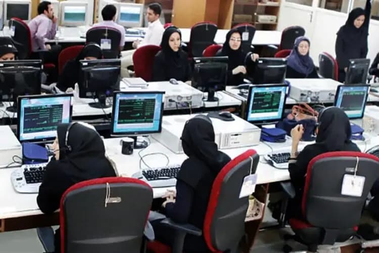 آمار تلخ گالوپ درباره کارمندان و کارگرانی ایرانی زنگ خطر را به صدا درآورد