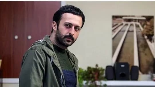 عکس و جمله احساسی که حسام محمودی، بازیگر سریال زعفرانی بعد از فوت مادرش منتشر کرد/ مادر و پسری چقد چهره‌شون مظلوم بود