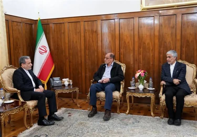 بازیکنان تمدیدی پرسپولیس چه کسانی هستند؟