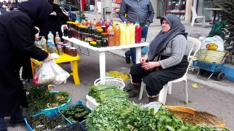 ۱۰ روستا بازار فعال در کرمانشاه؛ احداث ۷ بازار جدید در دستور کار است