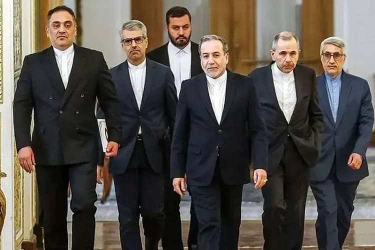 چرا سوئیس بیش از هر کشور دیگری پناهگاه اتمی دارد؟