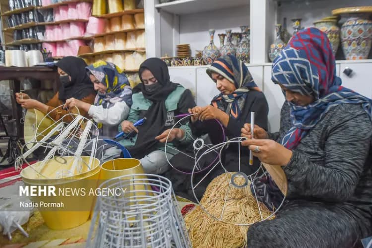 ۲۴ تن چوب «ام‌دی‌اف» فاقد مجوز در الیگودرز کشف شد