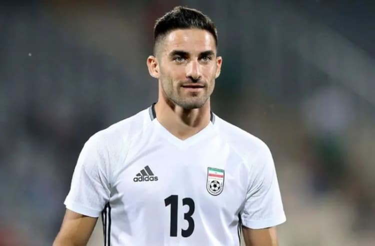 وینگر پرسپولیس در مسیر فولاد!