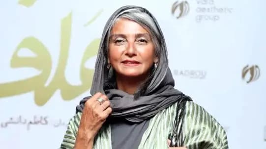عکس ها / اینجا خانه ترلان پروانه است ! / چیدمان محشرش را ببینید  /  چه قاب عکس های زیبایی داره !