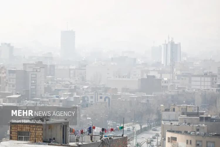 11 مجروح حاصل تصادف کامیون حمل زباله با هفت خودرو