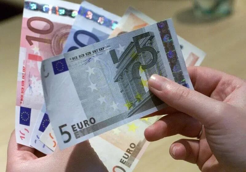 یورو ارز جهانی می‌شود؟
