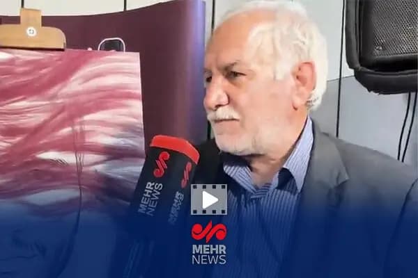 روایت پدر شهید عجمیان از فرزندش در نمایشگاه کتاب تهران