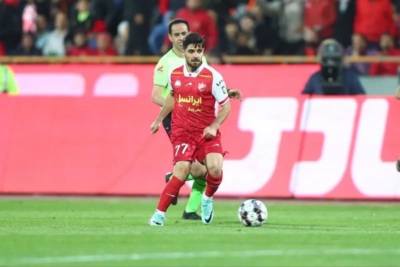 تردید بزرگ پرسپولیس برای فروش یک بازیکن
