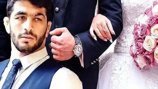 مهران مدیری عشق ابدی ساخته بود زمانی که عشق ابدی پرستو صالحی مد نبود! هر شاهکاری یه کپی بی ارزش داره