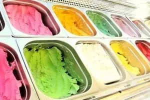 هشدار درباره خطر بستنی‌های غیربهداشتی برای کودکان