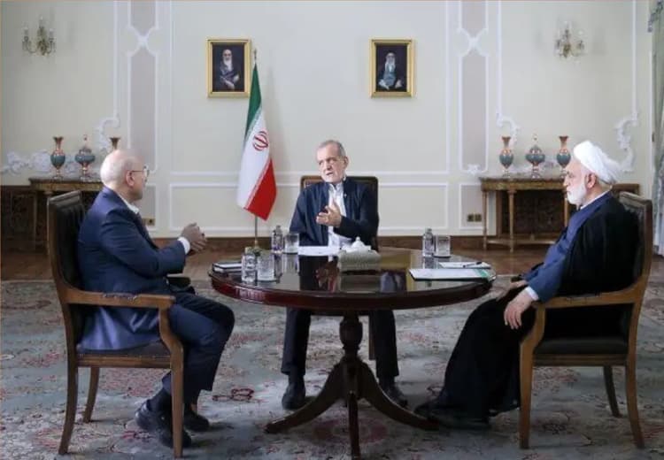 عصبانیت سایت برادر داماد رئیسی از مواضع اخیر سردار باقری 