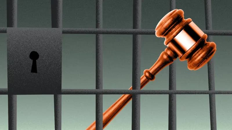 معاونت در قتل و قاچاق کالا؛ اتهام مدیر چند کانال تلگرامی