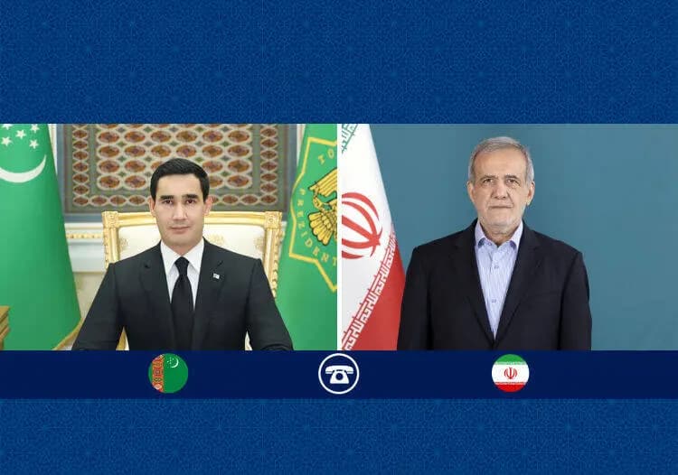 فرمانده نیروی زمینی ارتش: متعهد به برقراری صلح و امنیت در منطقه هستیم/ امروز ولایت فقیه و تبعیت از رهنمودهای ایشان نماد قدم گذاشتن در صراط مستقیم