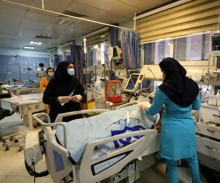 کشف حجاب استاندار حلبچه در تهران! + عکس