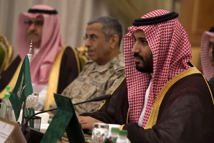 دفاع قاسمیان از خود در اولین اظهارات پس از بازگشت از عربستان/تشخیص دادم باید سکوت را شکست/ ما علما هستیم/ با نهی از منکر یک روحانی روابط بهم می‌خورد؟