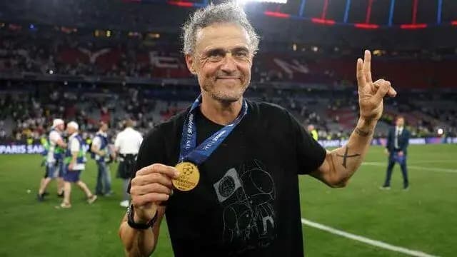 جواد نکونام، قهرمانی استقلال را تبریک گفت