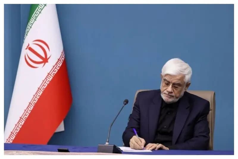 عارف حق گمرکی کالاهای اساسی ۱۴۰۴ را ابلاغ کرد